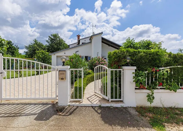 Sole By Interhome Vakantiehuis
