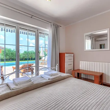 Sole By Interhome Nova Vas (Porec)