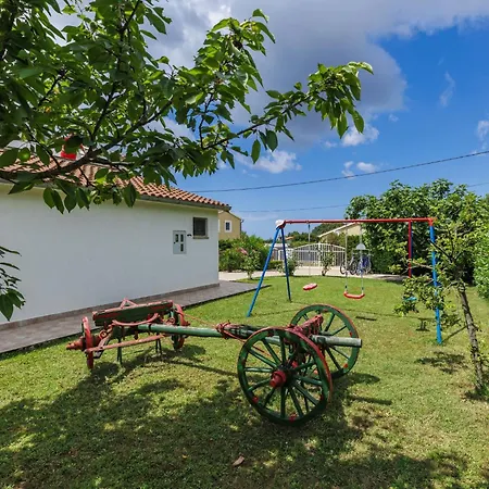 Sole By Interhome Nova Vas (Porec)